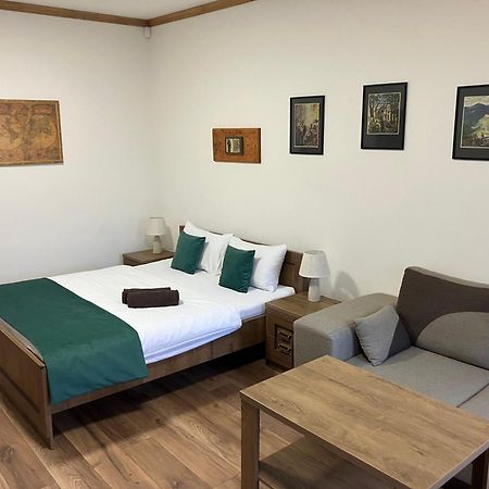 Egrensis Apartments Loket Eksteriør billede